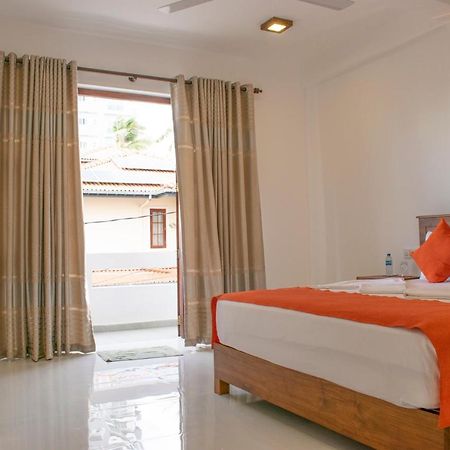 Lavinia Escapes Dehiwala-Mount Lavinia Exterior foto
