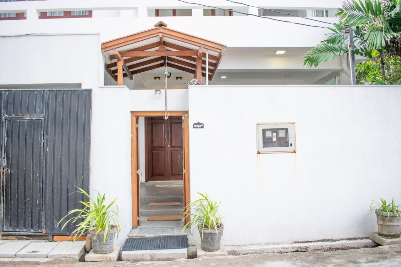 Lavinia Escapes Dehiwala-Mount Lavinia Exterior foto